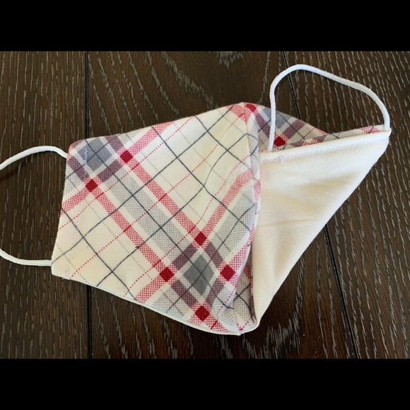1 /$5 Stylish plaid face mask 😷 - Picture 3 of 7